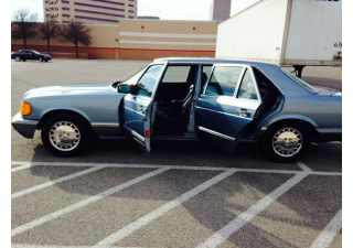 Illustration for article titled A Hilarious Long-Winded Craigslist Ad For A Long-Wheelbase Merc